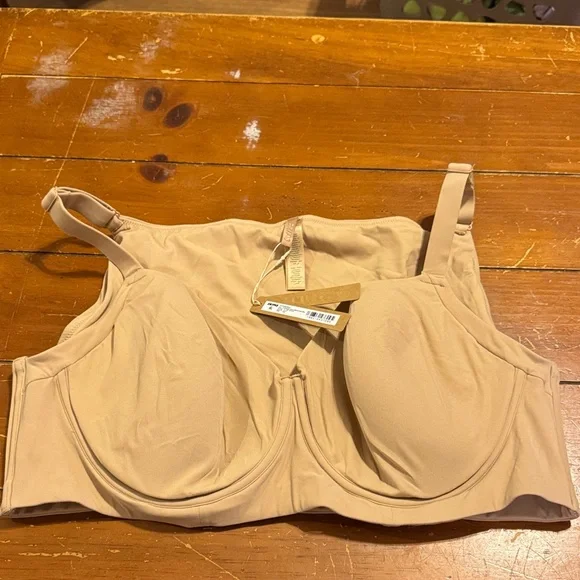 NWT BACK SMOOTHING FULL COVERAGE BRASKIMS